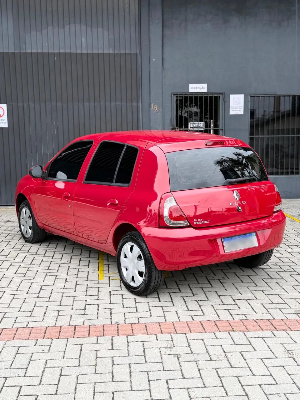 Renault Clio Rn/alize/expr./1.0 Hi-power 16V 5P 2016 - Foto 4