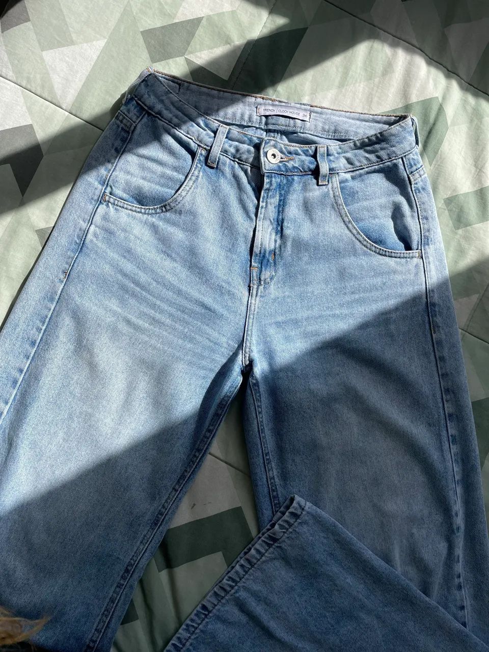 Calça jeans - Feminina  - Foto 3