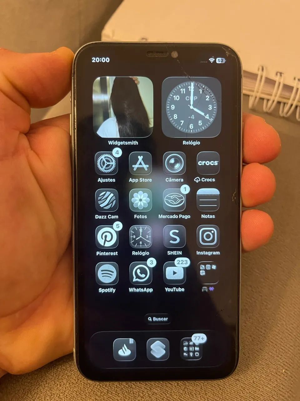 iPhone 11 64 Gigas R$ 650,00