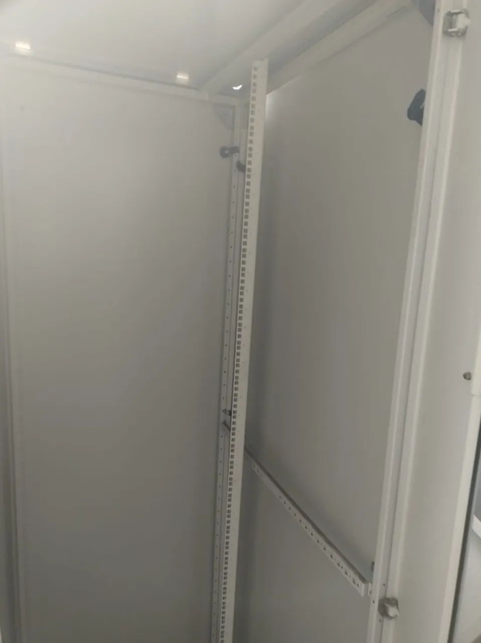 Rack 44U Carthoms para Servidor Switch Cabeamento - Hack - Raque - Foto 3