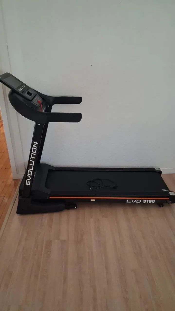 Esteira elétrica Evolution 3100