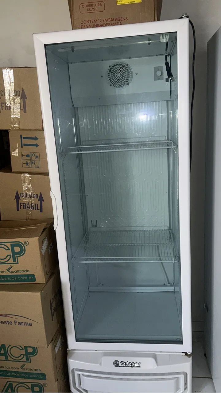 Refrigerador Gelopar porta de vidro - Foto 3