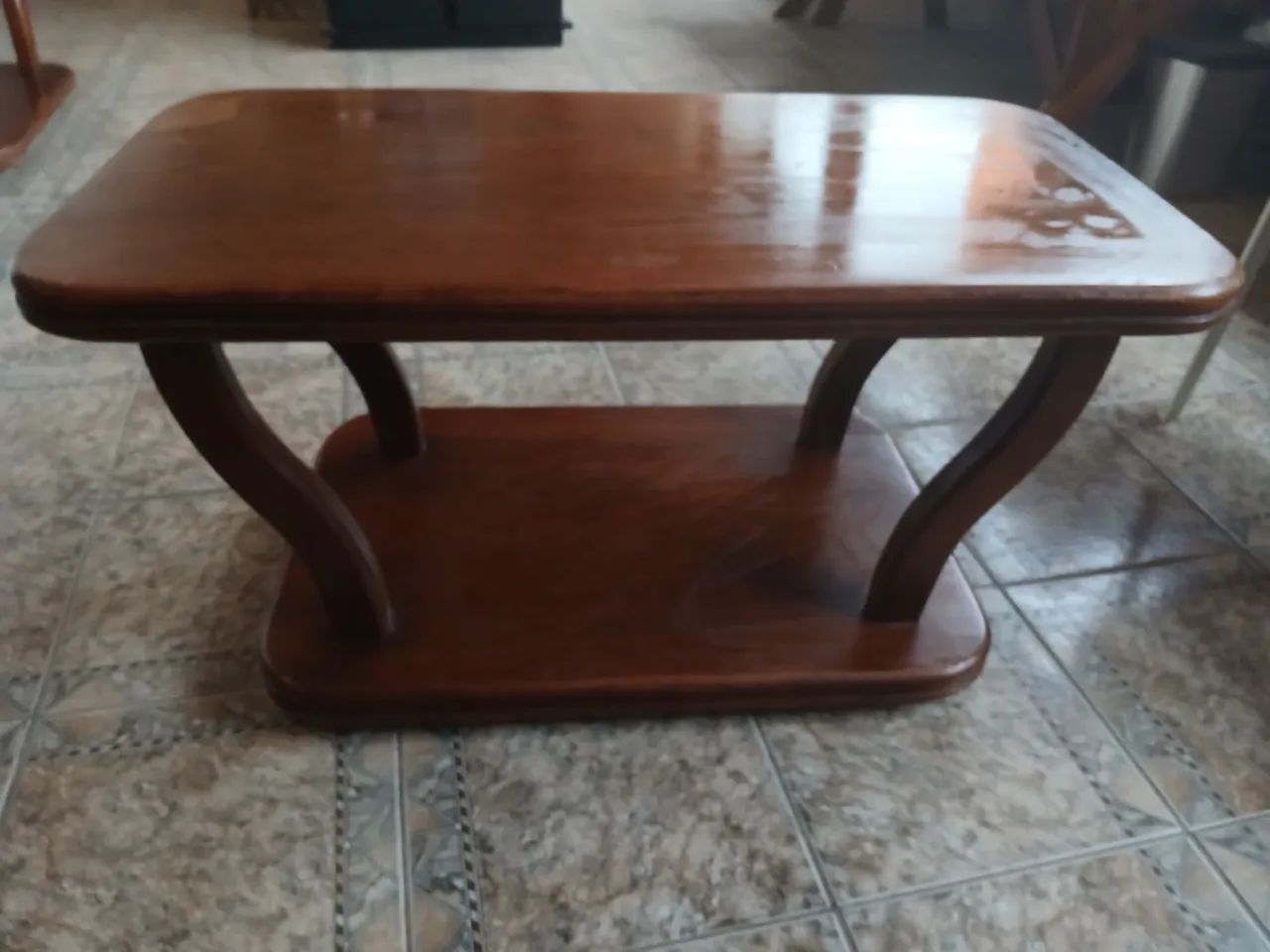 Mesa de madeira sala ou varanda  - Foto 2