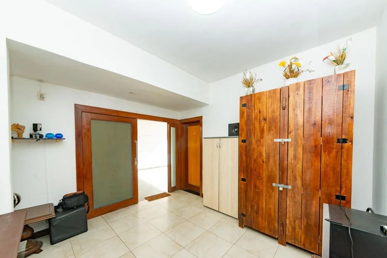 Casa à Venda - Coração Eucarístico, 8 Quartos, 401 m2 - Foto 3