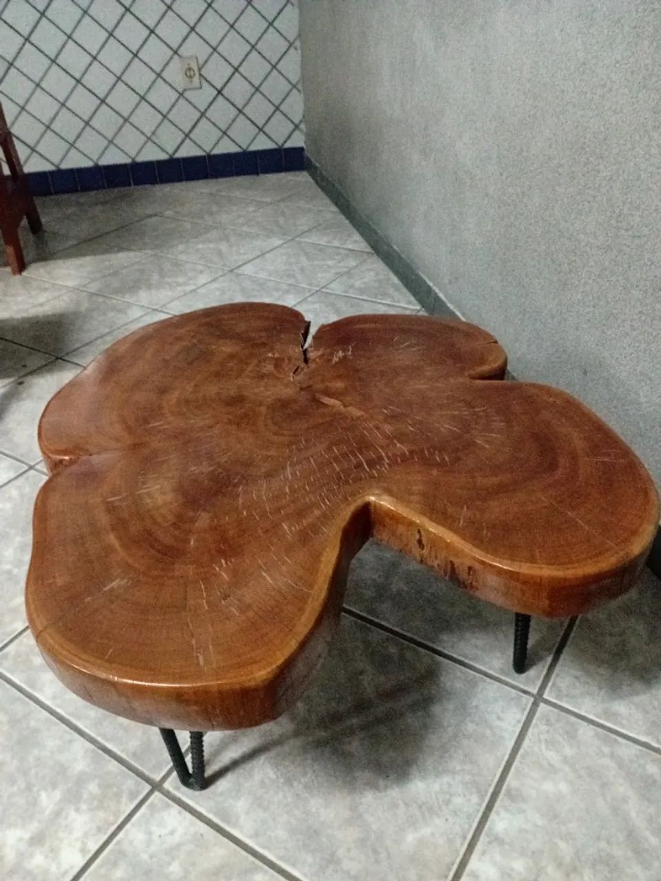 Mesa de centro em tora de madeira  - Foto 2