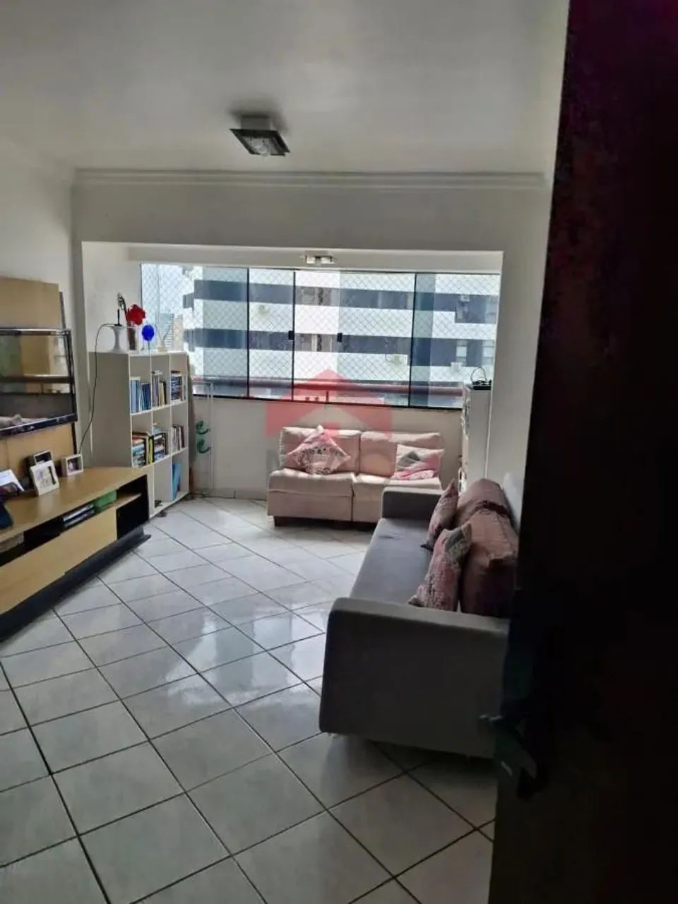 Apartamento para Venda em Salvador, Itaigara, 3 dormitórios, 1 suíte, 3 banheiros, 2 vagas