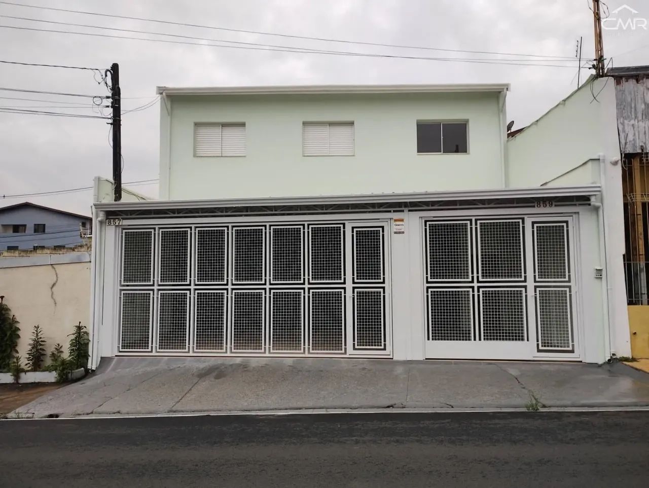 Ponto comercial e casa com 3 dormitórios Piracicamirim Piracicaba/SP.