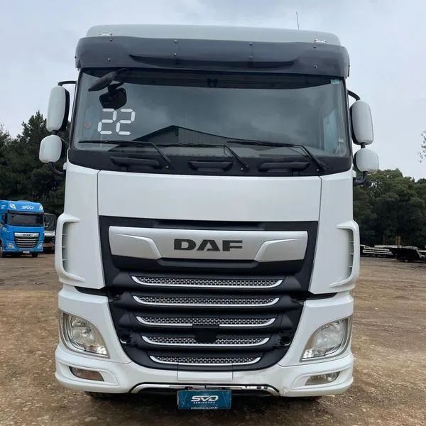 DAF XF 530 6X4 ANO 2022 EURO 5 - COM 693 MIL KM - REPASSE - Foto 2