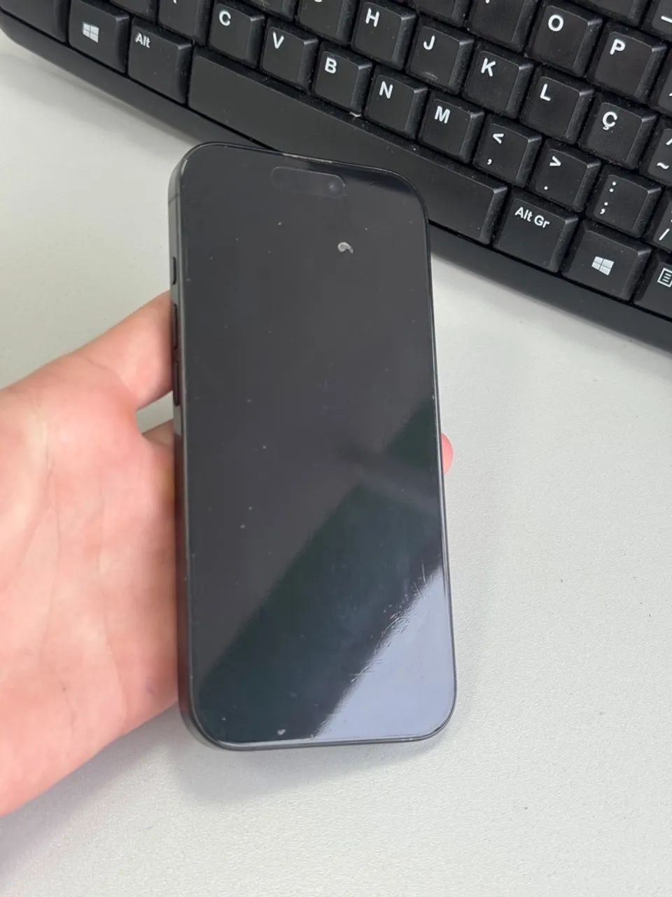 iPhone 16 pro - Foto 2