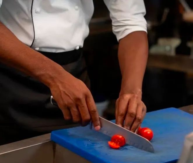 Chef de Cozinha / Confeiteira 