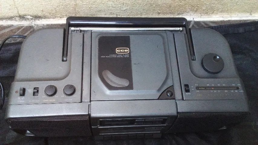 Boombox CCE CS-3600 - No Estado - Foto 4