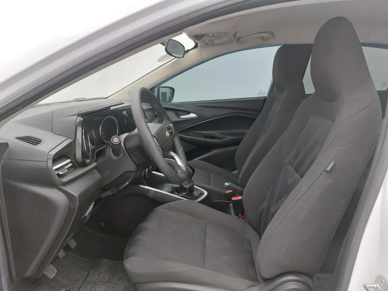 Chevrolet Onix Activ 1.4 8V Flex Aut. 4P, foto 16 de 18