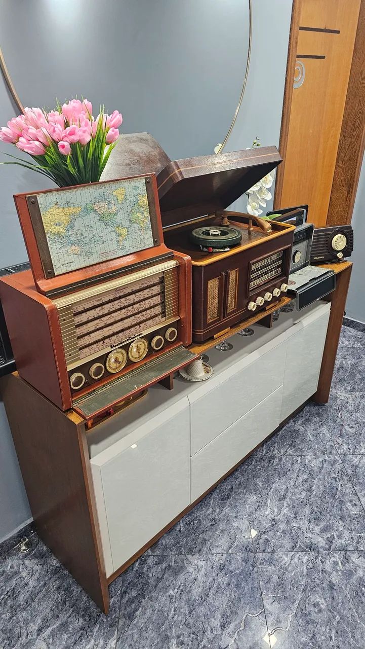 RADIO E VITROLA ANTIGA BELÍSSIMA. - Foto 5