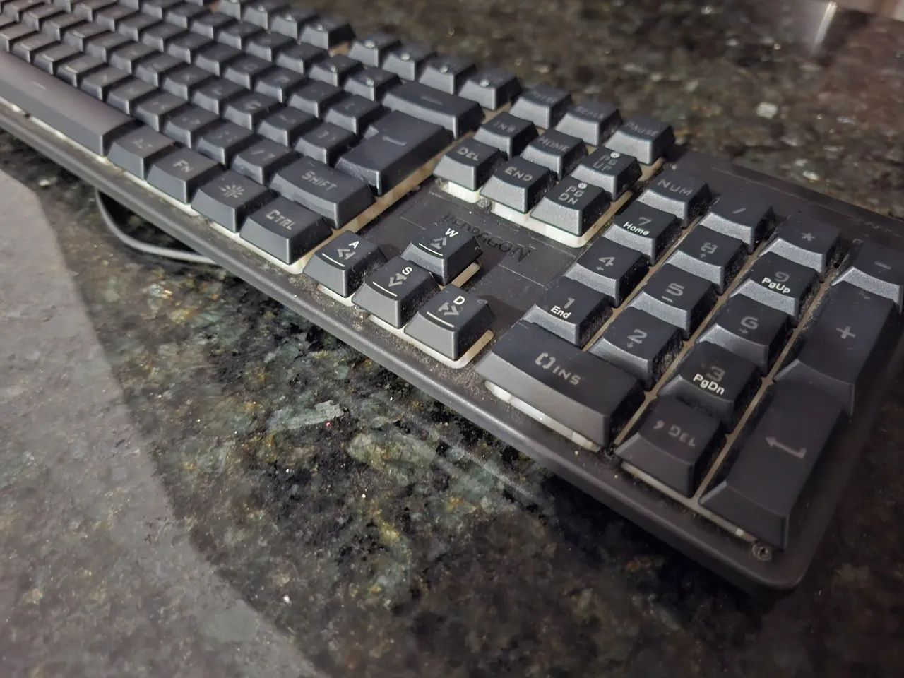 Teclado Gamer Redragon K521-RGB - Foto 2
