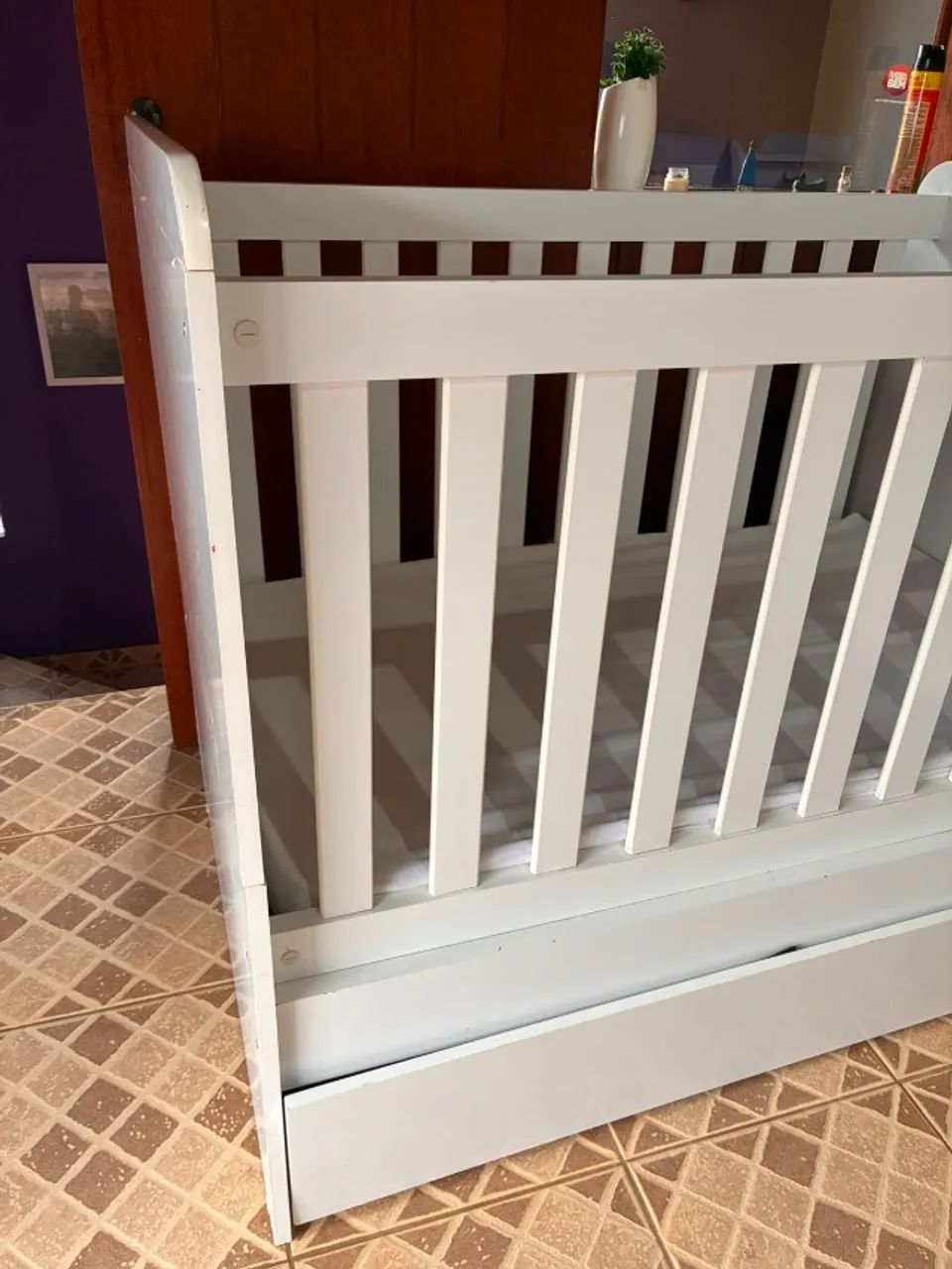 Berço, Cama de Solteiro e Cômoda - 3 em 1 - Bebe dorme bem - Foto 5
