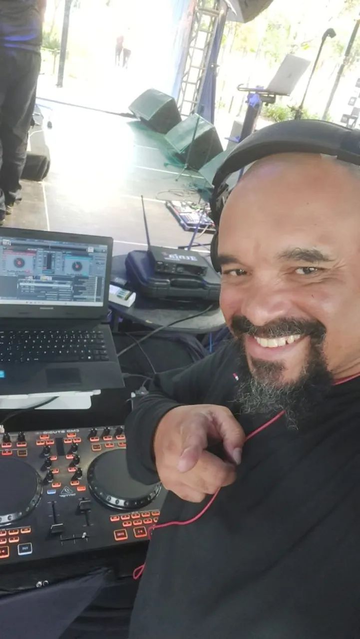 DJ B.A DISCOTECAGEM E LOCUÇÃO  - Foto 4