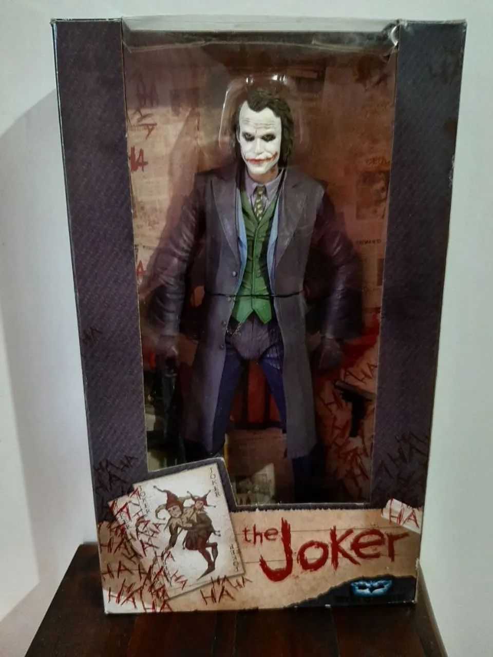 NECA Joker Heath Ledger 1/4 Batman Dark Knight 45cm.