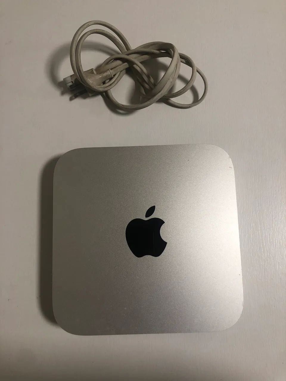 Mac Mini Apple Late 2014 i5 2.6GHz 8GB RAM SSD Excelente estado 