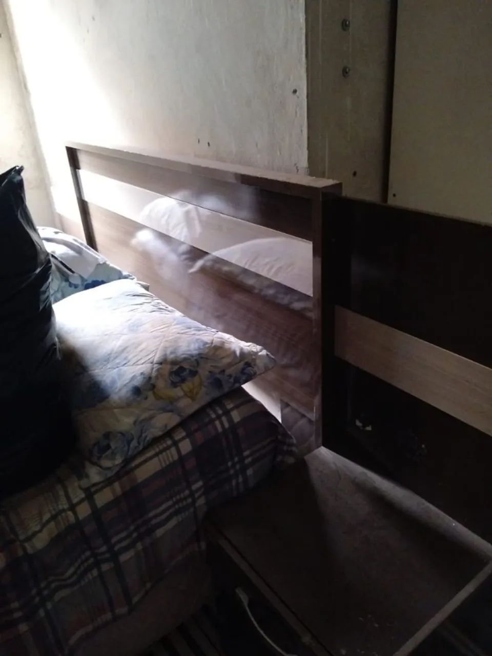 Cabeceira de cama de casal