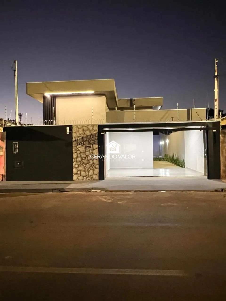 Casa c/ Piscina, Suíte, área Gourmet