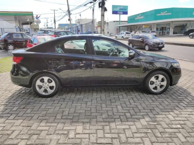 Kia Motors Cerato - Foto 2