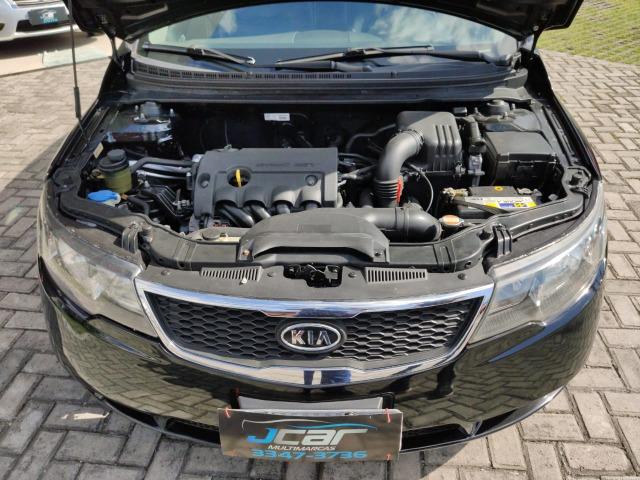 Kia Motors Cerato - Foto 10