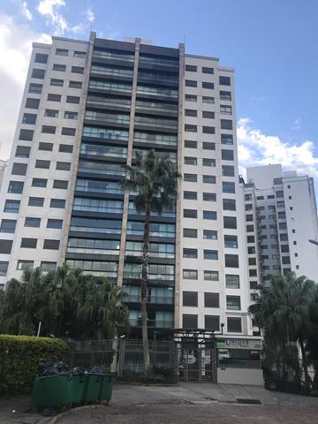 Apartamento para alugar com 3 dormitórios em , cod:I-022737