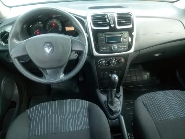 Sandero Completo 26.000km Garantia Renault! Troco Financio - Foto 4