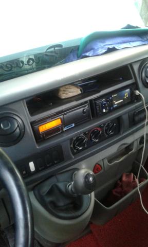 Vende uma Van Renault Master 2012 - Foto 3