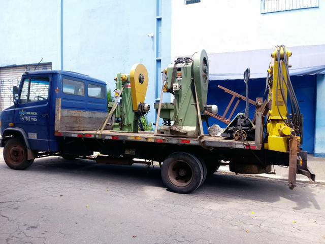 Caminhão Munck para Transporte de Máquinas e Equipamentos - Foto 5