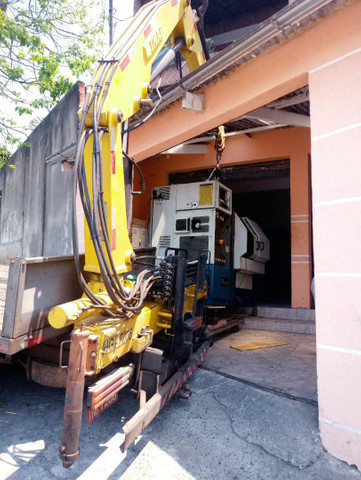 Caminhão Munck para Transporte de Máquinas e Equipamentos - Foto 3