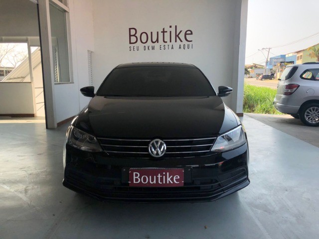 VOLKSWAGEN JETTA 2.0 COMFORTLINE 2015