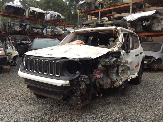 Sucata Jeep Renegade  diesel  4x4 - Foto 2