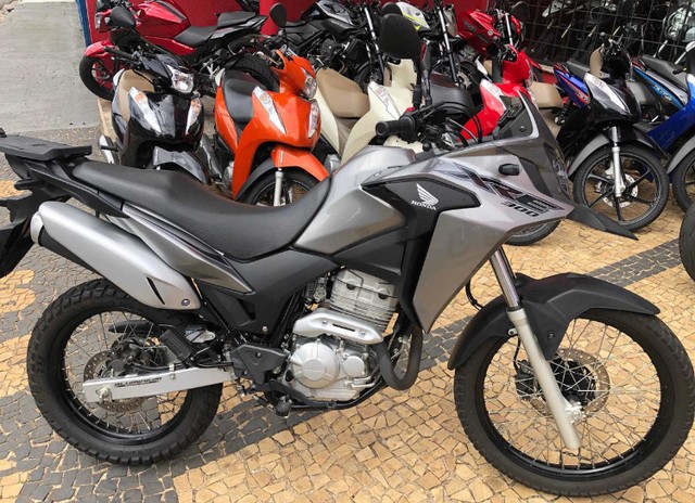 HONDA XRE 300 SEM JUROS