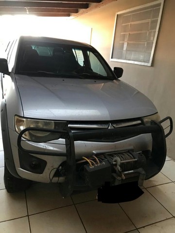 L200 TRITON GLS