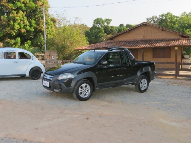 STRADA ADVENTURE 1.8 LOCKER