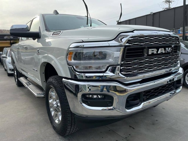 2500 2020/2021 6.7 I6 TURBO DIESEL LARAMIE CD 4X4 AUTOMÁTICO
