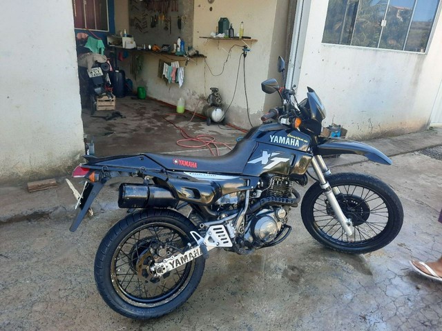 MOTO XT 600