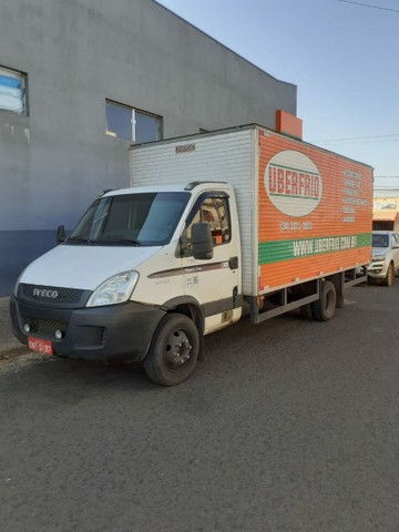 CAMINHÃO IVECO DAILY 70C17