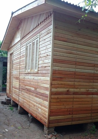 Casa Pré-Fabricada 5.4x5.4 Macho Fêmea de Eucalipto com Banheiro - Foto 2