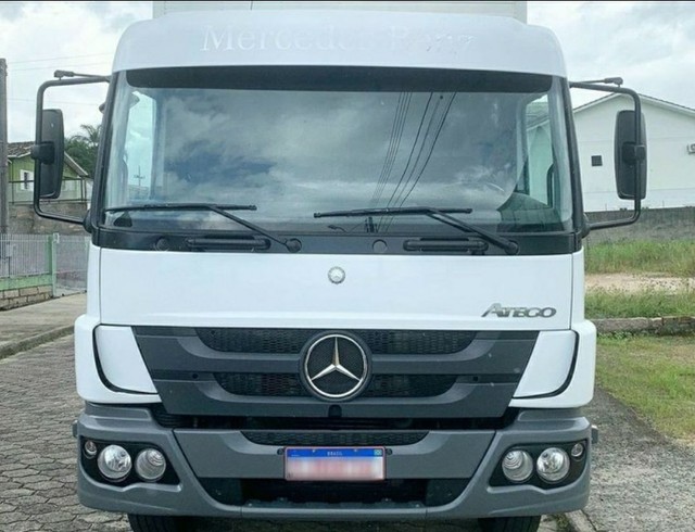 Atego Mb 2426  Baú   - Foto 5