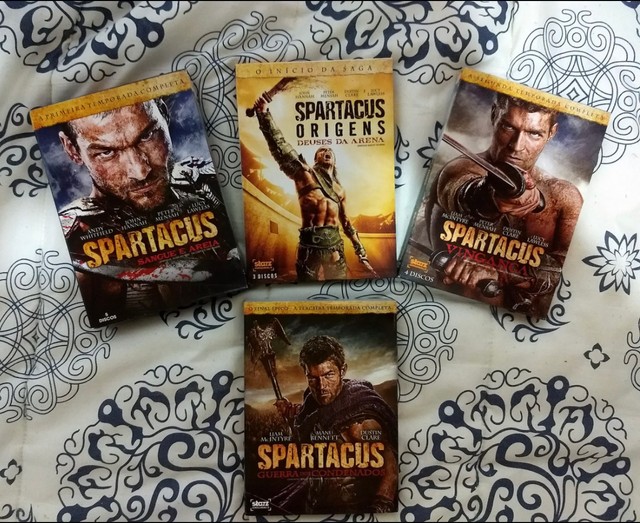 Assistir Spartacus: Sangue e Arena - séries online