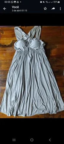 Vestido cinza prateado em malha