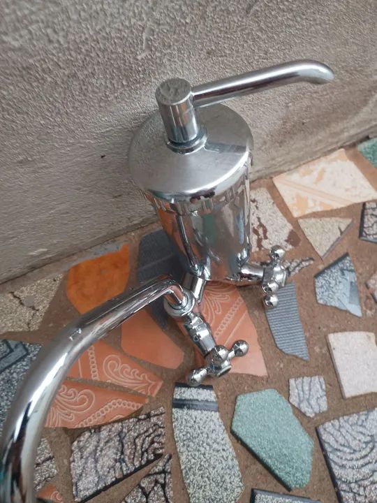 Torneira dupla com filtro  - Foto 3