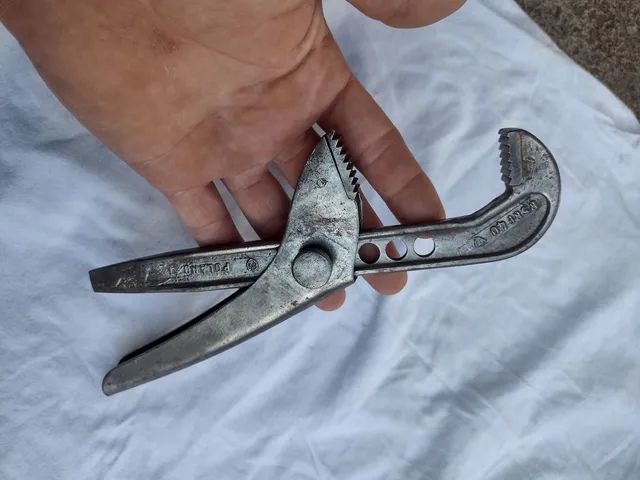 Chave de cano antiga  - Foto 3