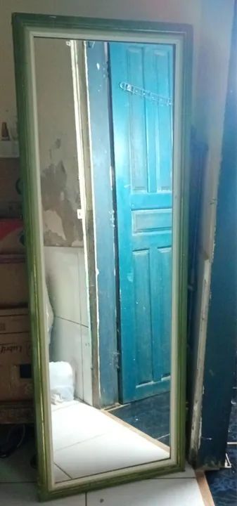 Espelho de Parede em Madeira com Moldura Verde - Foto 2