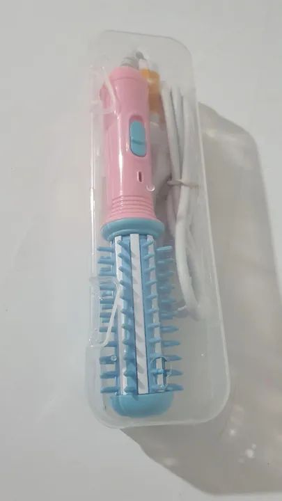  Mini escova portátil alisadora e Modeladora de cachos  - Foto 3
