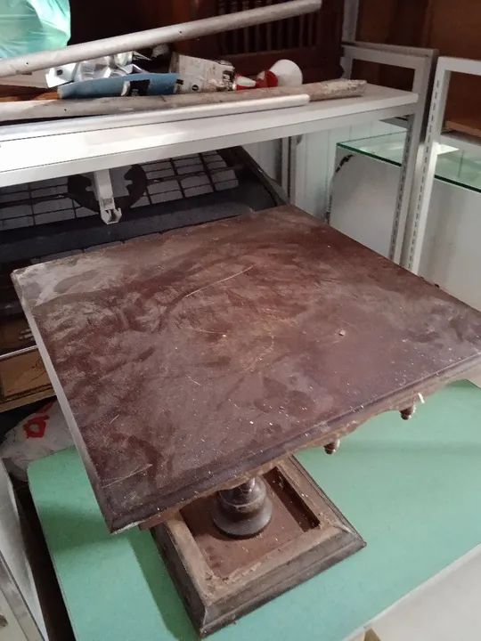 Mesinha antiga  relíquia anos 70 - Foto 5