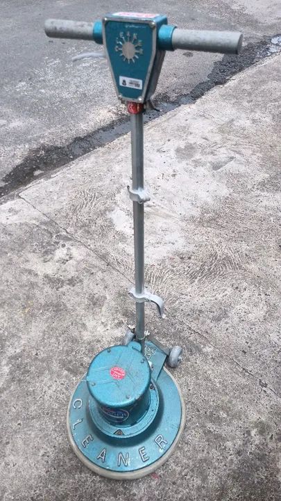 Encerradeira industrial CLP 300 master clean 