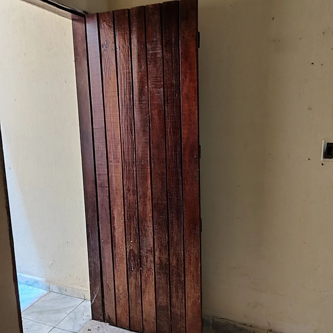 Portas Janelas Grades Telhas Madeiras Usados - Foto 4